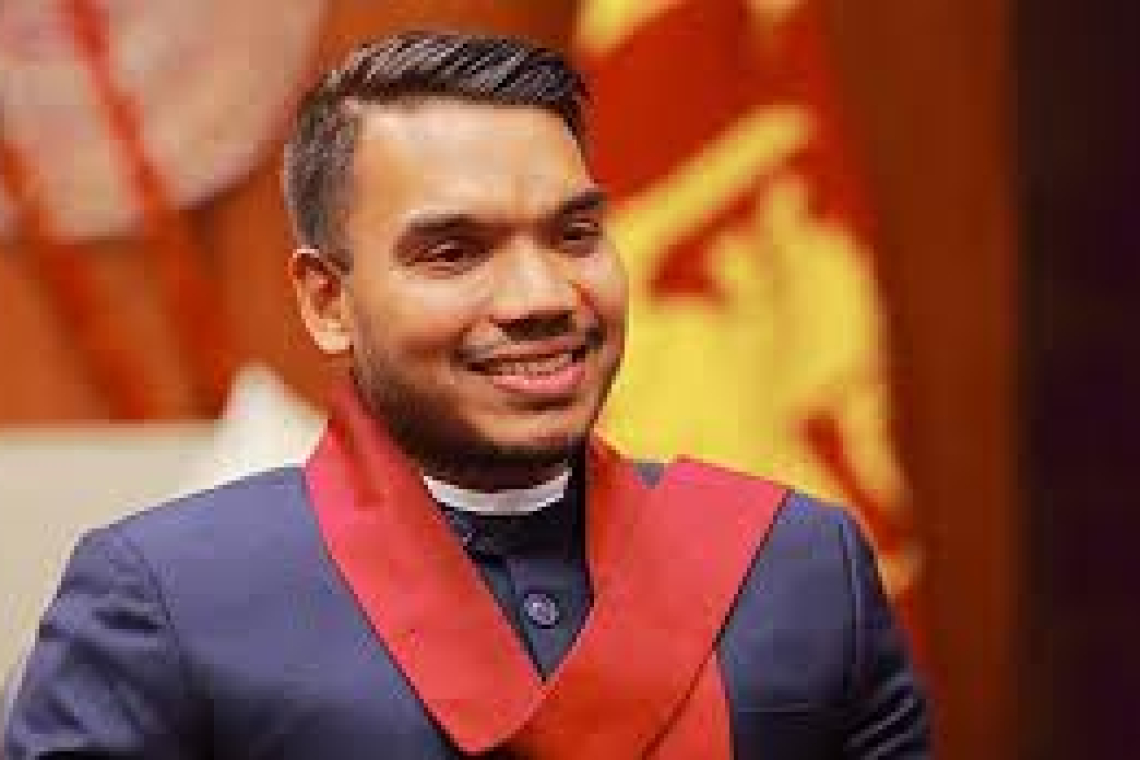 විපක්ෂය කියනකම් ඉන්න එපා; චෝදනා තියෙන බලශක්ති ඇමති ඉල්ලා අස්වෙන්න - නාමල් රාජපක්ෂ